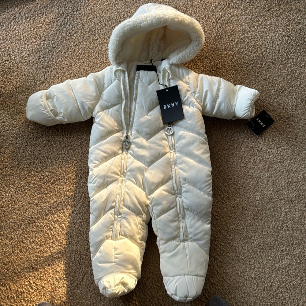 Brand new white snow suit (6-9 months)